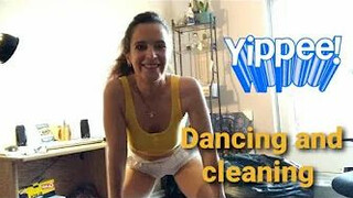 faxina e dança.. Cleaning and dancing
