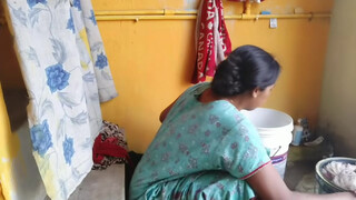 1. Indian mom blanket and mosquito ????????wash pure desi tarike se cloth wash ||Vlogger Soni
