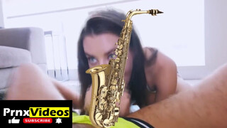 8. Lana Rhoades plays SaX feat.Gay Sax (SlowMotion )Лана Роудс играет на саксофоне слоумо