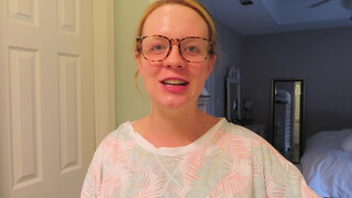 1. AT HOME SELF TANNING ROUTINE | PREGNANT SELF TANNING ROUTINE KATELYN JOHNSON