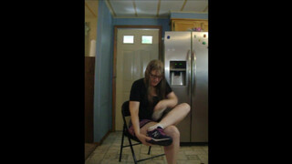 10. CURVACEOUS, LONG LEGGED, TOWEL CLAD, Alicia Arol demonstrates the proper way to shave your legs…