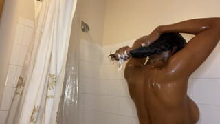5. Shower with Me | African Hairwash Routine 2021 | Spa Haus Naturally | Jimi Meaux Co.