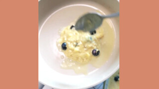 8. Blueberry banana pancake | Easy Banana Pancake for Breakfast