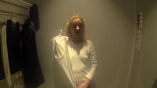 2. PUBLIC BRALESS TRY ON (INSIDE THE CHANGING ROOM)