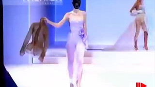 2. THIERRY MUGLER #3 HC SS 1999 Paris – Fashion Channel