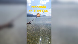 7. Pescando en TOPLESS ???? Así se pesca el mejor pescado y no hay tiburón que aguante! ????????????️????