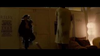 7. The Dictator 2012 Unbreakable Tits  cena de violencia – funny violence scene