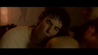8. The Dictator 2012 Unbreakable Tits  cena de violencia – funny violence scene