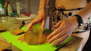 4. RedHeadFoxy lingerie cooking show #7 (The Bounty roll)