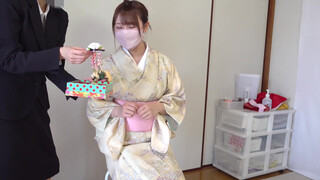 10. How to wear a kimono (Japanese traditional clothes)