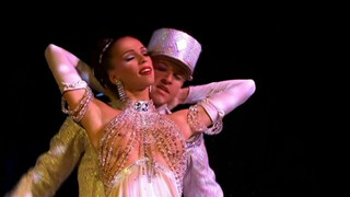 Paris Moulin Rouge Cabaret Show – Feerie