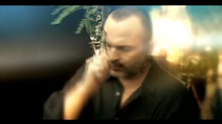 2. Miguel Bose – Down with love (videoclip)