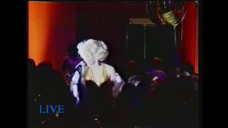 8. Spectacle revue parisienne music hall cabaret traditionel, show par Régina Rébecca et Loïc Ney