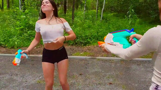 4. NERF GUN GAME SUPER SOAKER EDITION