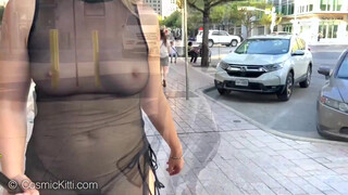 10. I show something Walking down the street braless nobra #outfit #tryonhaul