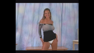 3. ttl model american model Christina Model Black & White striped top outfit