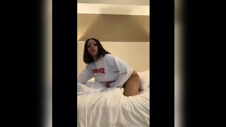 10. Nude twerking in bed ???????????? subscribe for more