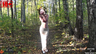 5. Model Oksana, autumn, walk in the park, shooting  Beckstage Video cropped for You tube channel 18+
