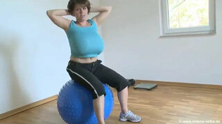 Milena Velba fitness with the blue ball