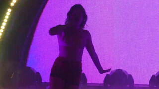 3. “Bikini Porn (Flashes Crowd)” Tove Lo@The Fillmore Philadelphia 2/9/20