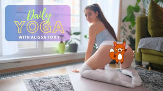 4K Daily yoga | Easy morning stretching #yoga #stretching