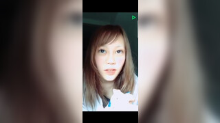 9. 【TikTok】胸元緩すぎライブ配信者【Japanese TikToker downblouse】