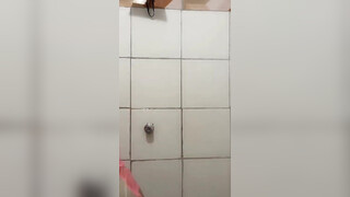 6. ????Hot Indian Girl Braless/No Bra on Shower Challenge! ????