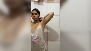 8. ????Hot Indian Girl Braless/No Bra on Shower Challenge! ????