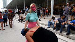 10. BODYPAINTING AT THE WHITNEY MUSEUM 2018 – NYC (2)
