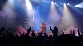 6. Tove lo.Manchester academy 2.11.22(2)