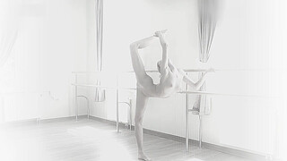 9. Inessa Sabchak – Butterfly Ballet (18+) #2