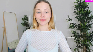 2. Sweet Look Top with Bra