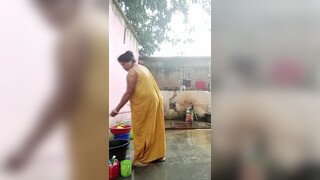 1. অনেক। কষ্ট।করে।চান। করলাম।এই। ঠান্ডাই। বন্ধুরা ????????????
