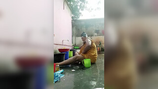 6. অনেক। কষ্ট।করে।চান। করলাম।এই। ঠান্ডাই। বন্ধুরা ????????????