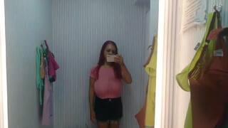 8. provando as roupas no provador parte 1