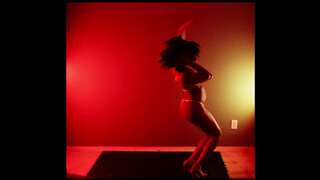 4. Beyoncé – CUFF IT (WETTER REMIX) Dance Video