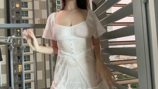 10. Transparent Haul with Alice | The white dress is wet and dry