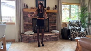 3. ???? ???? FULL STOCKINGS REVIEW 2023: Evie in a Black Thigh High Stockings by G&Y