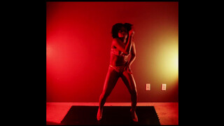 4. Beyoncé – CUFF IT (WETTER REMIX) Dance Video #2