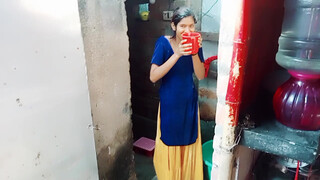 8. नहाना कपड़ा धोना सुबह ठंड में देखो????????| Farha Naaz Real Vlogs