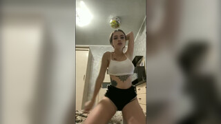 8. perfect girl live stream || cutie