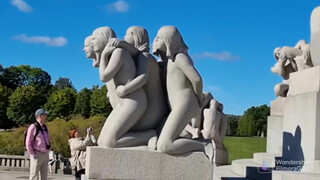 8. WORLD’S BIGGEST NAKED SCULPTURE (VIGELAND PARKEN )