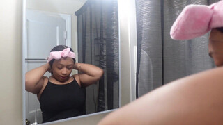 2. Winter Shower Routine: Embracing the Cozy Vibes.