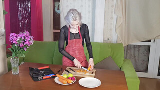 4. Edible art: Workshops of fruit cutting techniques