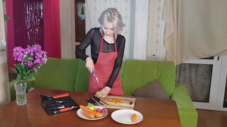 6. Edible art: Workshops of fruit cutting techniques