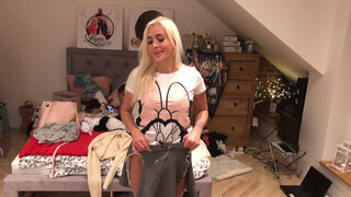 10. Hot lingerie try on haul