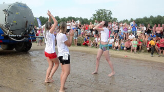 9. Slapjo krekliņu konkurss autokrosā Vecpilī