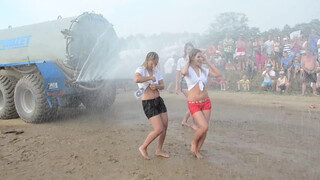 2. Slapjo krekliņu konkurss autokrosā Vecpilī