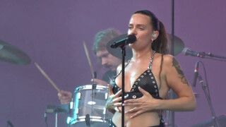 8. Tove Lo – Talking Body (Live) Paris, Rock en Seine 2023