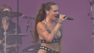 10. Tove Lo – Talking Body (Live) Paris, Rock en Seine 2023